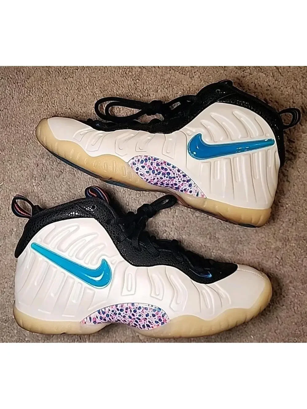 Size 5 (GS) - Nike Little Posite Pro Mid 3D